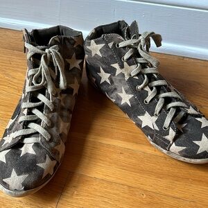 Coconuts by Matisse star sneakers, size 10